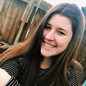 Meet your Posher, Kimberly